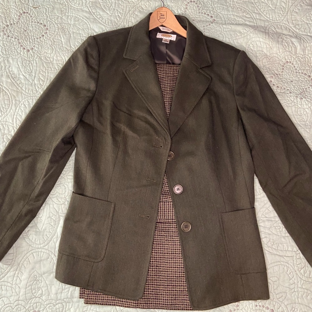 Suit set
